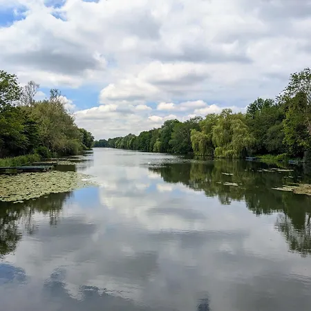 Pop Castle A 아파트 샹티이