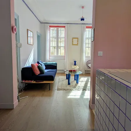 Appartement Pop Castle A *